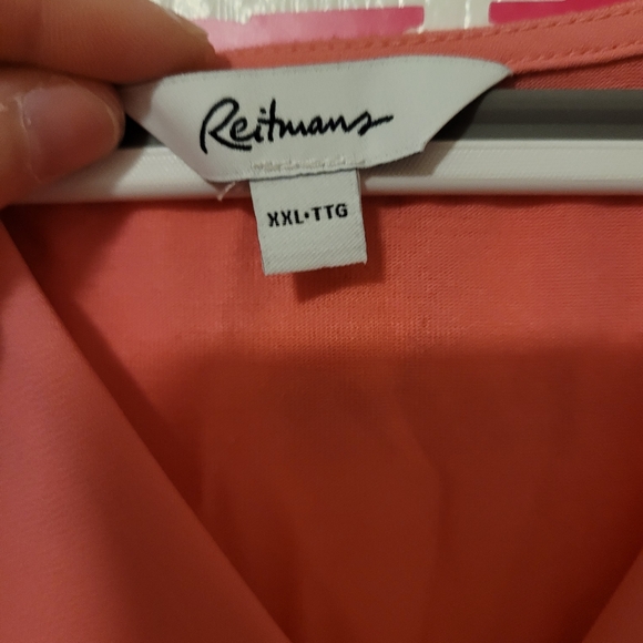 (XXL)  Sleeveless Blouse - Picture 5 of 5